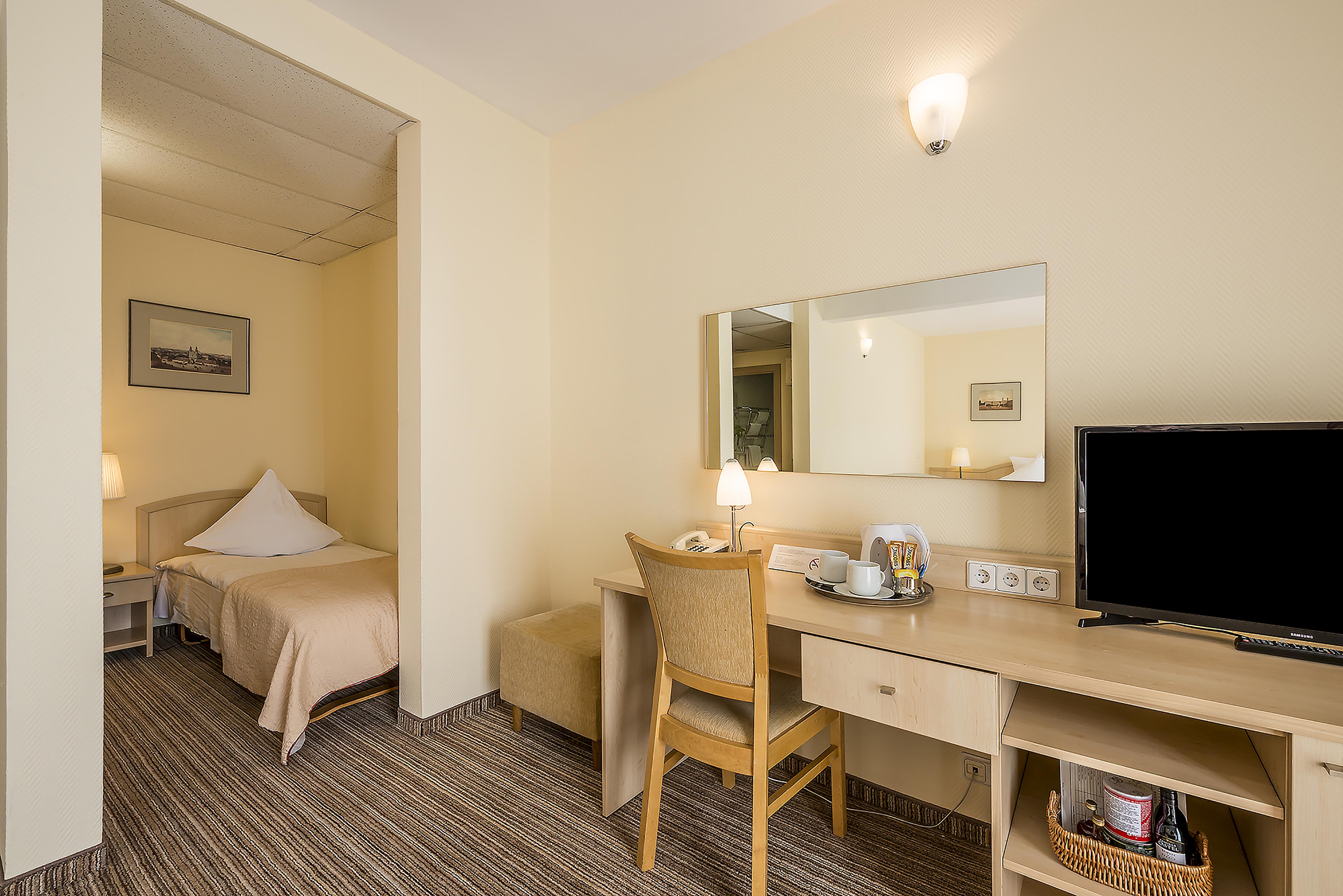 Grata By Centrum Hotel 3*