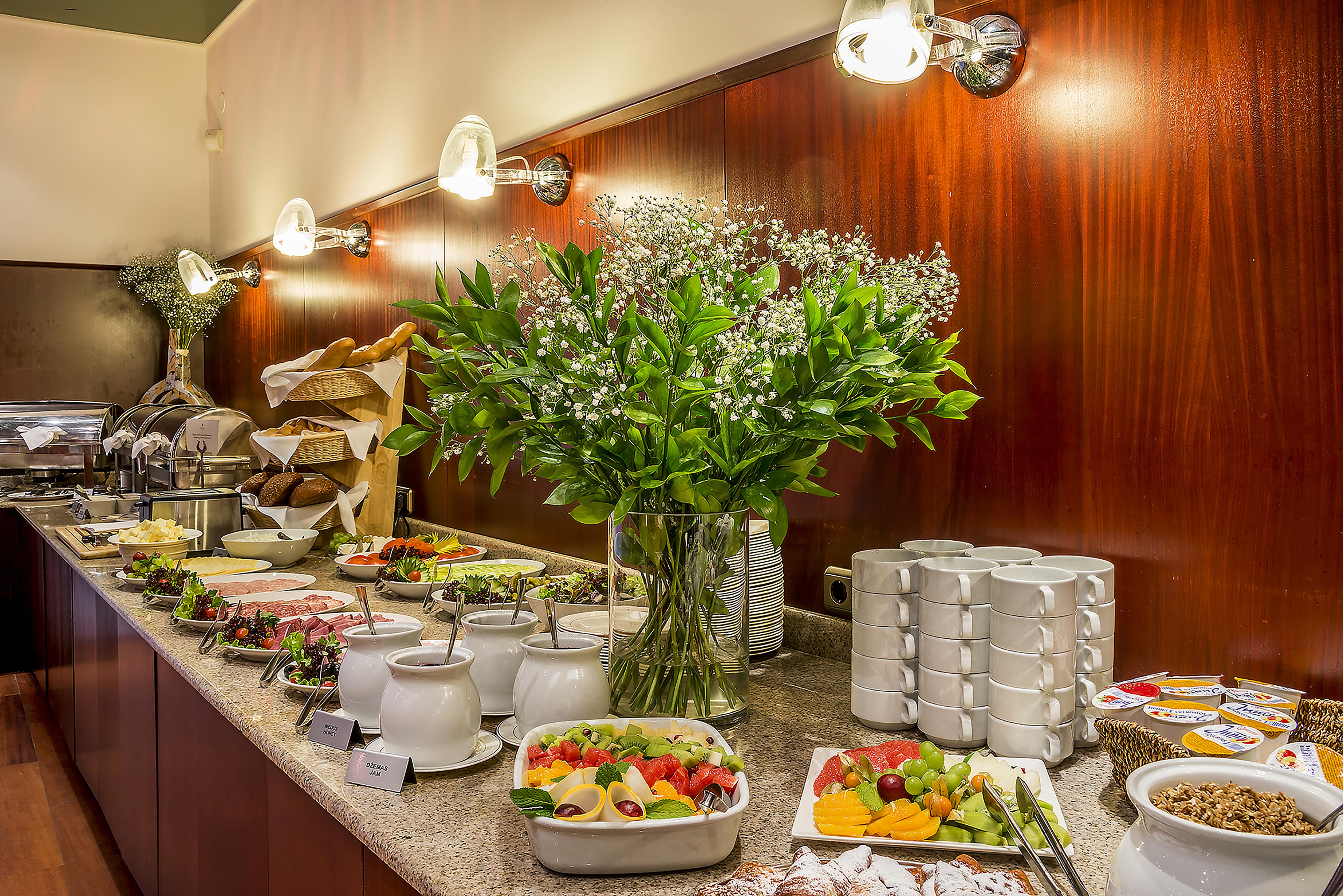 Hotel Grata By Centrum 3*
