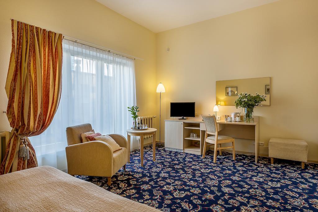 Hotel Grata By Centrum 3*