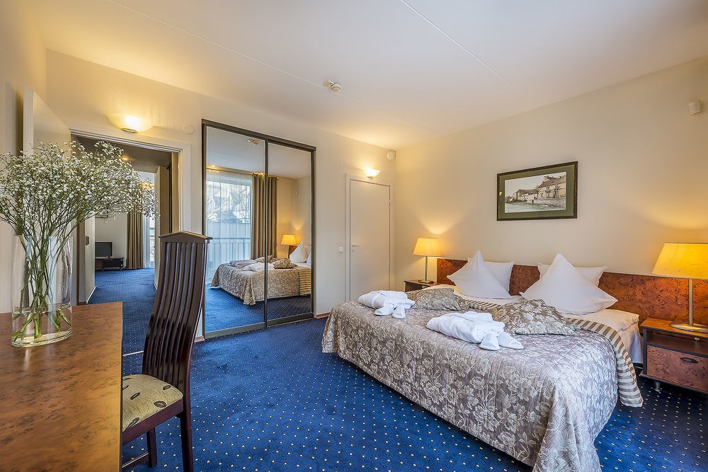 Grata By Centrum Hotel 3*
